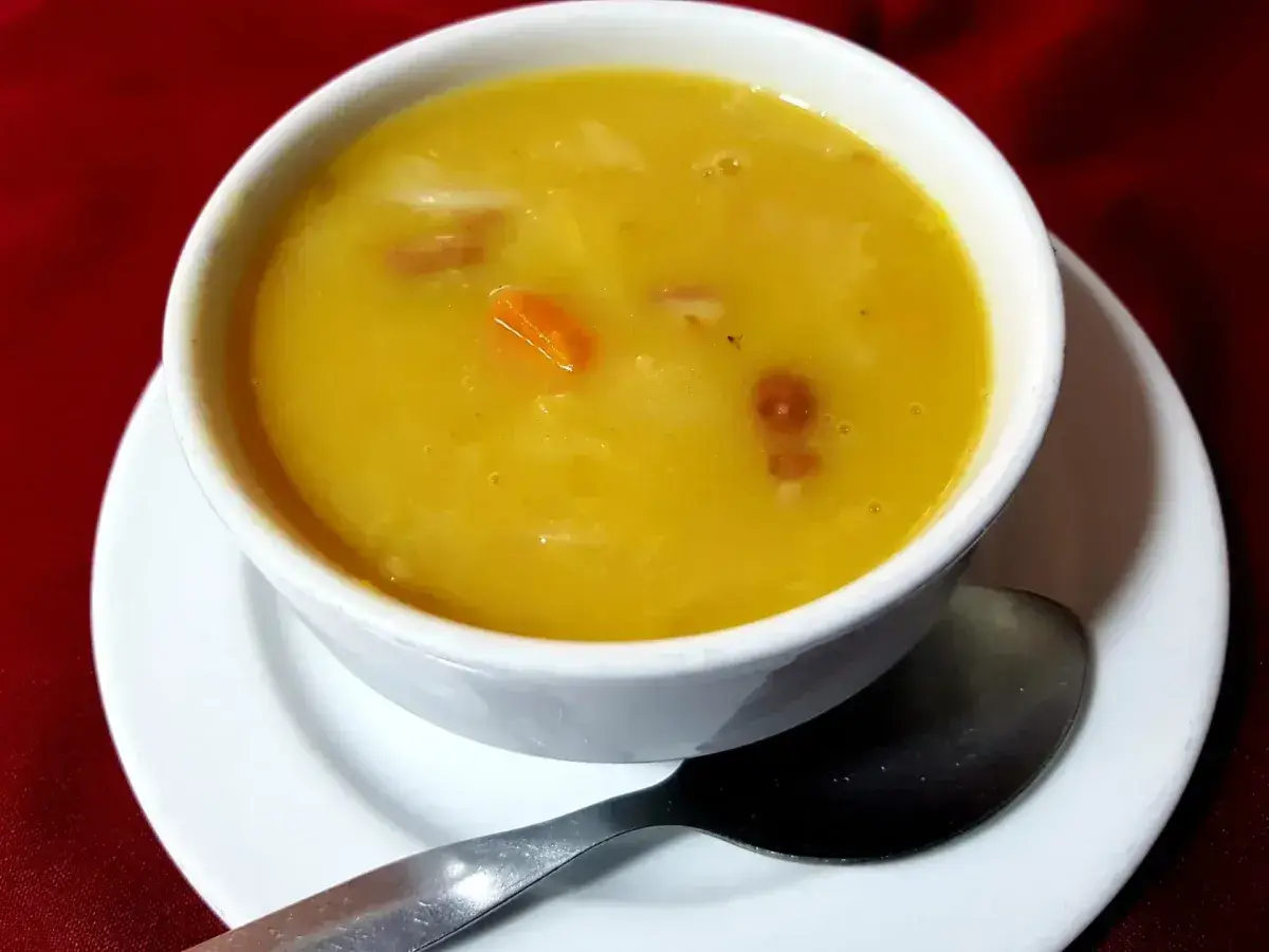 Sopa de Feijão e Couves